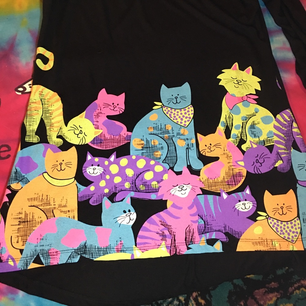 Fun Colorful Cat Shirt - Picture 2 of 7